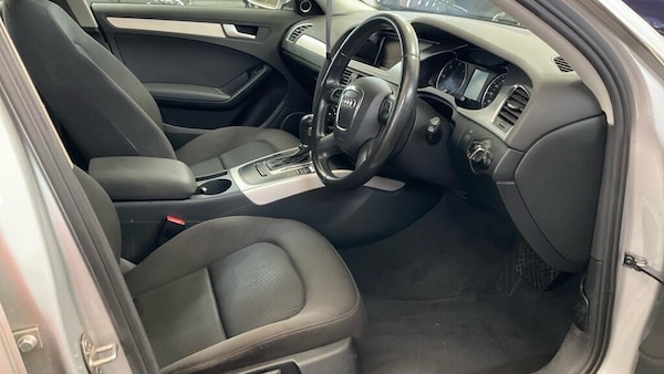 Used Audi A4 Avant 2010 for sale - 76283778: Photo 7