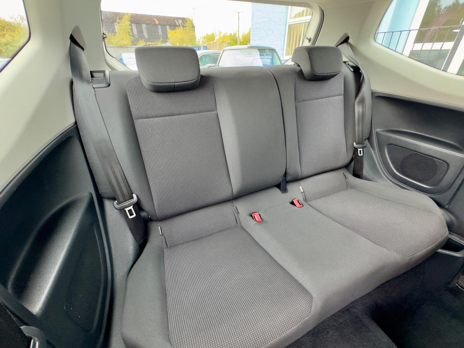 Used Volkswagen up! 2013 for sale - 75781656: Photo 19