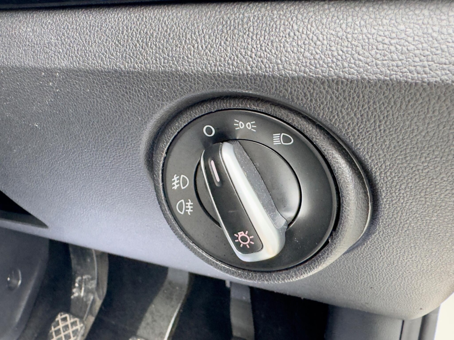 Used Volkswagen up! 2013 for sale - 75781656: Photo 23