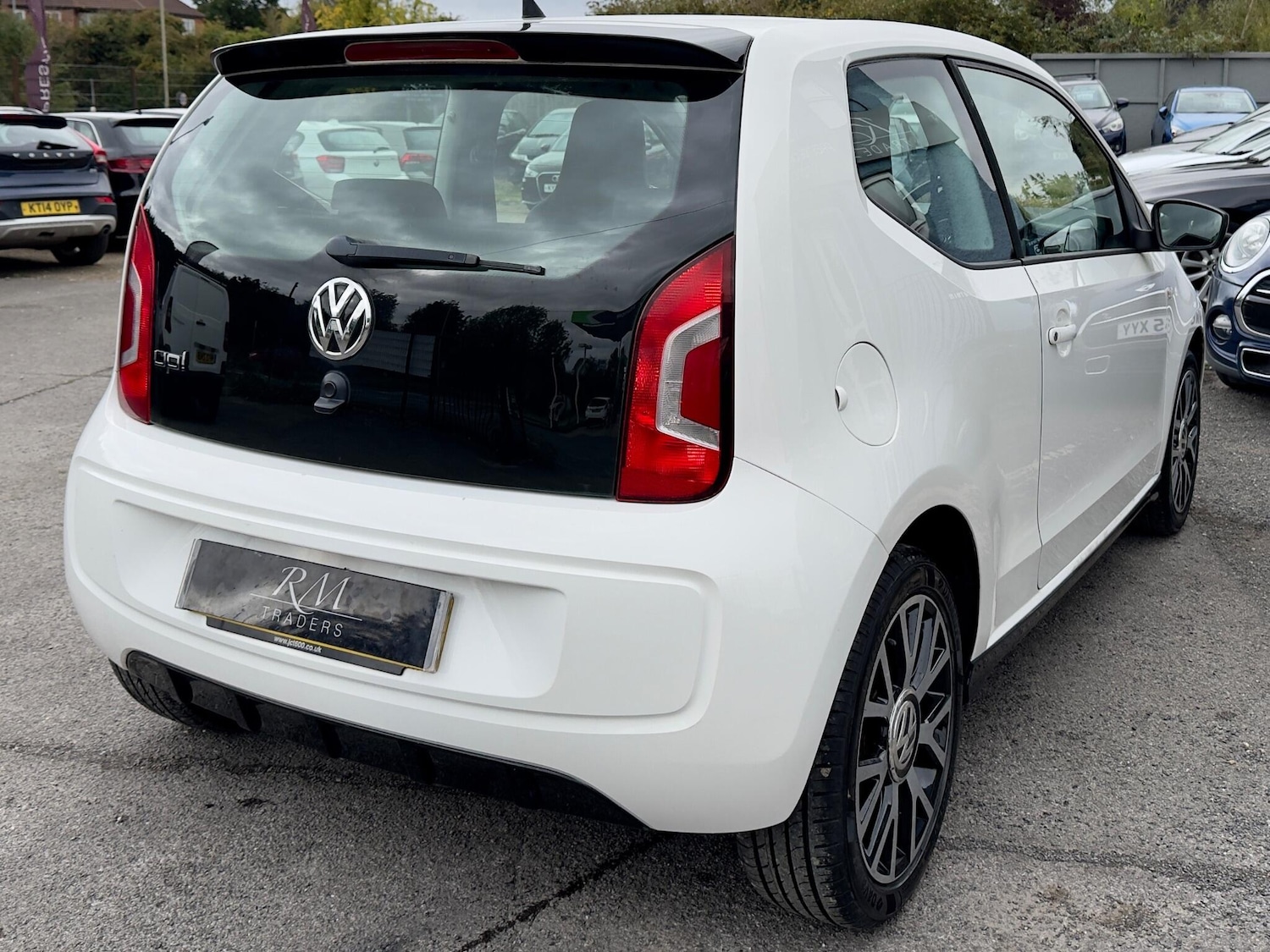 Used Volkswagen up! 2013 for sale - 75781656: Photo 9