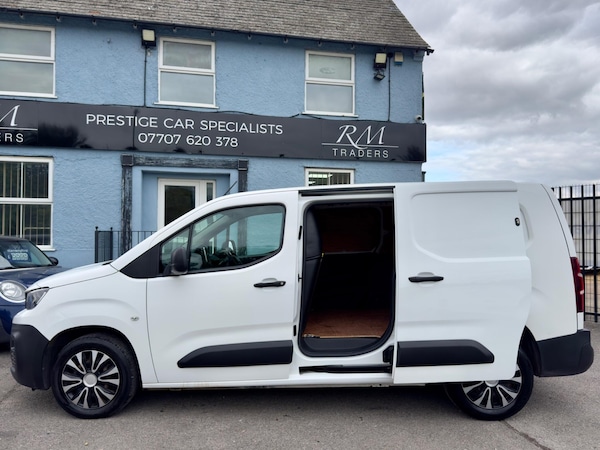 Used Peugeot Partner 2020 for sale - 76283701: Photo 10