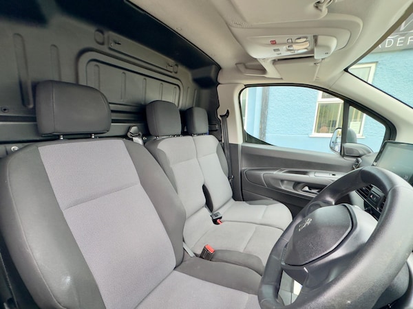 Used Peugeot Partner 2020 for sale - 76283701: Photo 20