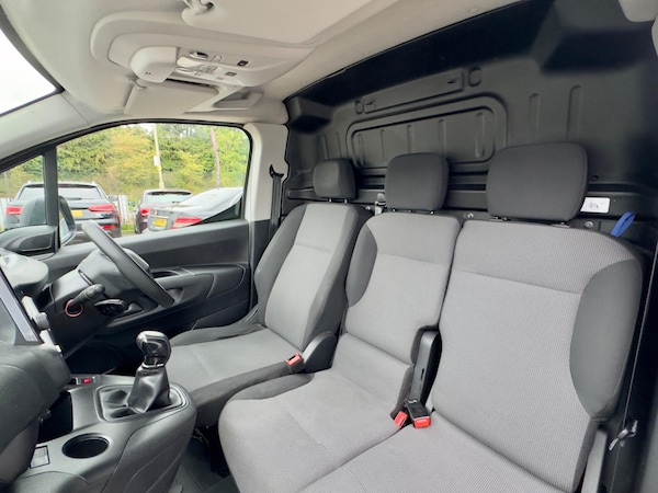 Used Peugeot Partner 2020 for sale - 76283701: Photo 21