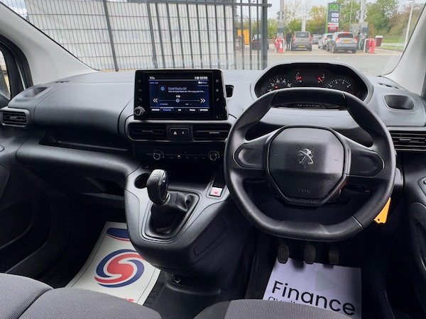 Used Peugeot Partner 2020 for sale - 76283701: Photo 32