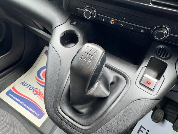 Used Peugeot Partner 2020 for sale - 76283701: Photo 44