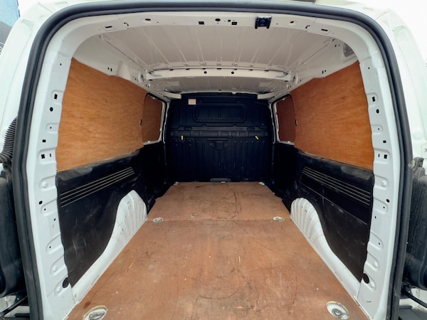 Used Peugeot Partner 2020 for sale - 76283701: Photo 48