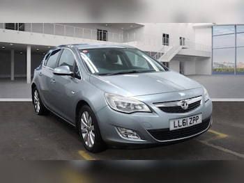 Used Vauxhall Astra 2011 for sale - 76801242: Photo