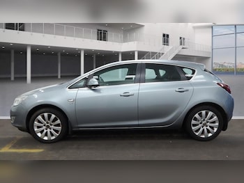 Used Vauxhall Astra 2011 for sale - 76801242: Photo