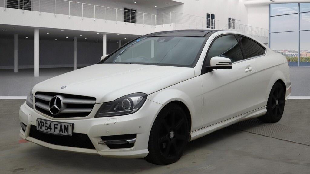 Used Mercedes-Benz C Class 2014 for sale - 77040124: Photo 3