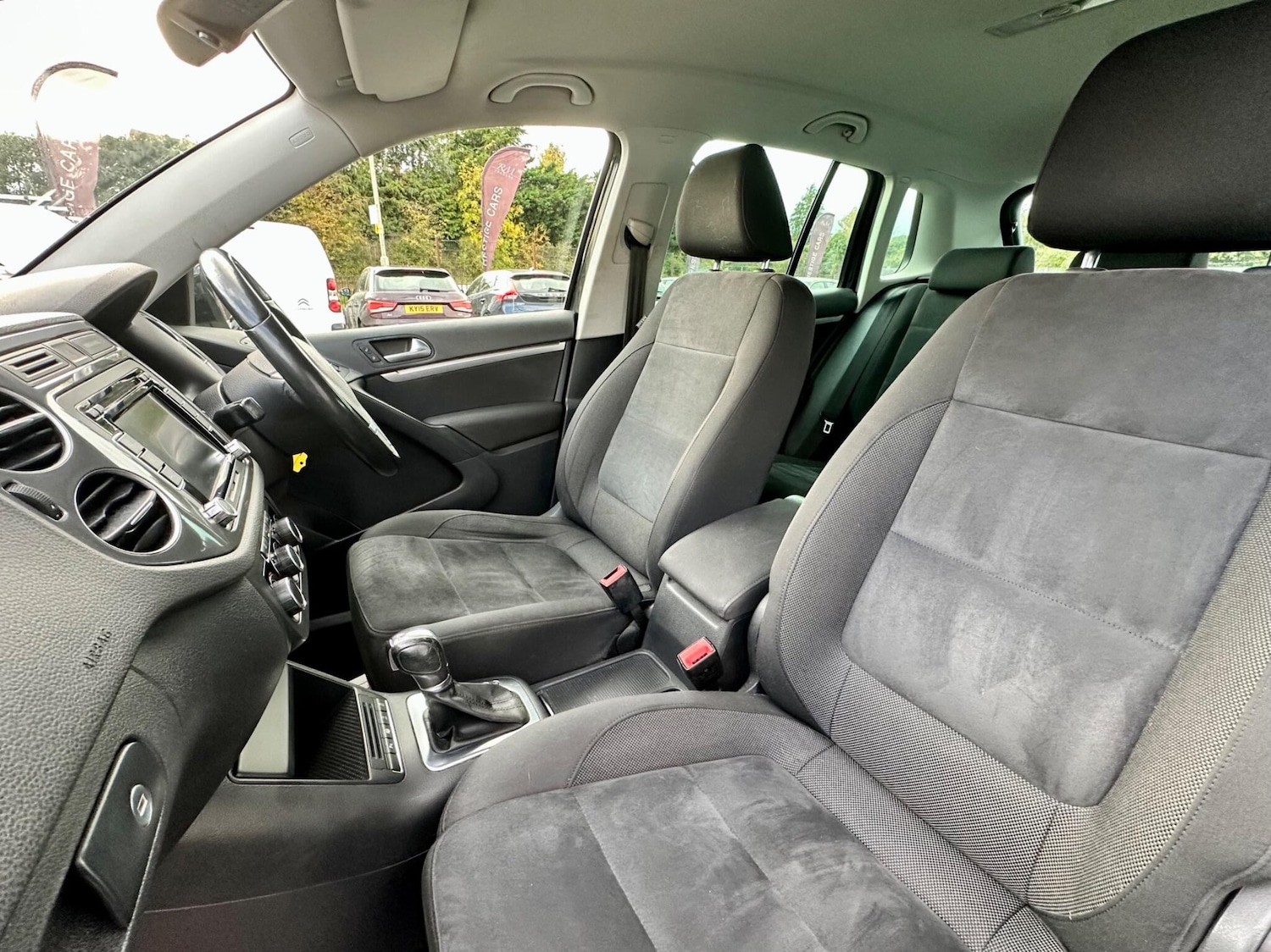 Used Volkswagen Tiguan 2012 for sale - 77460509: Photo 17