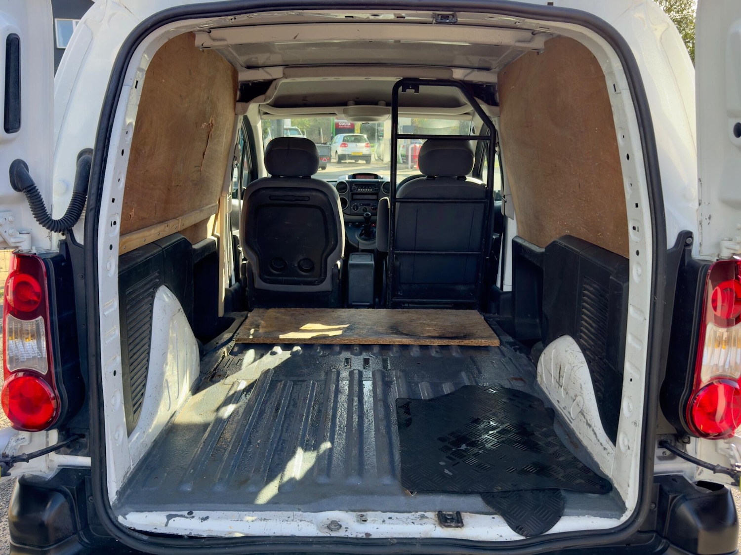 Used Citroen Berlingo 2013 for sale - 76370318: Photo 30