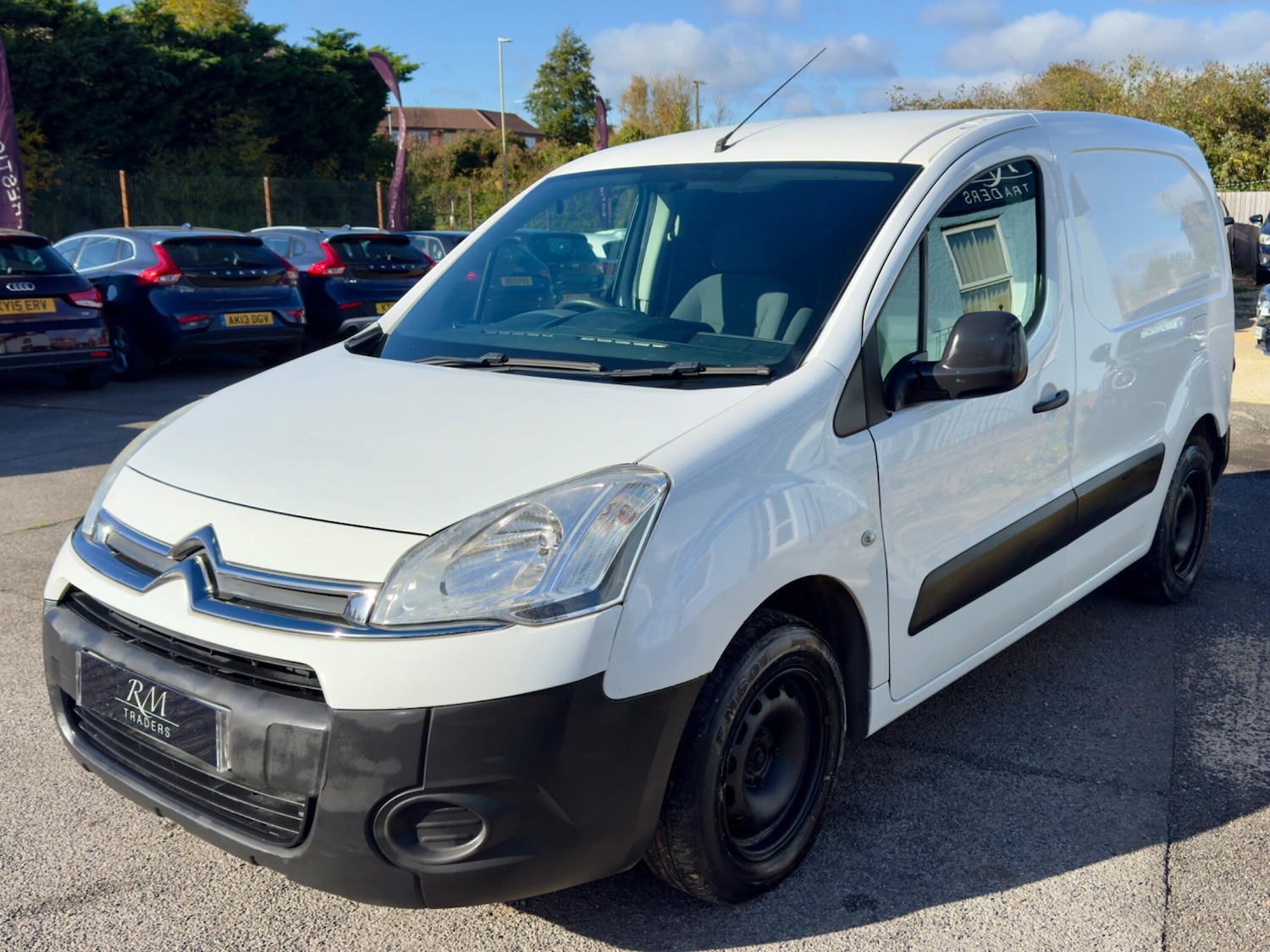 Used Citroen Berlingo 2013 for sale - 76370318: Photo 4
