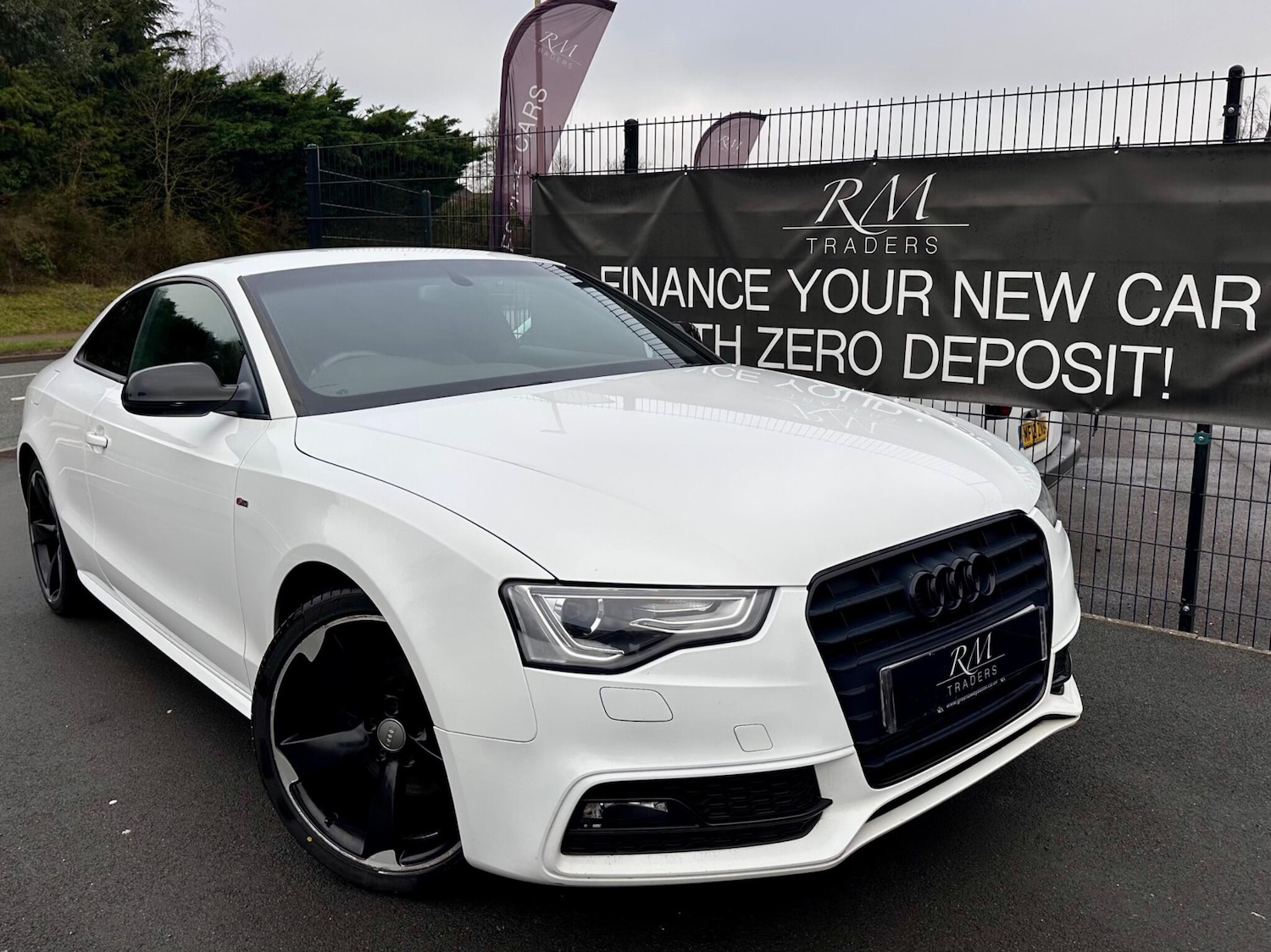 Used Audi A5 2013 for sale - 77460544: Photo 2