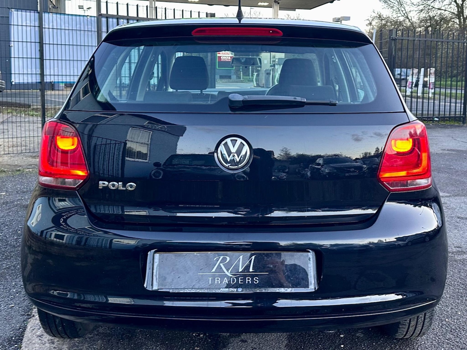 Used Volkswagen Polo 2010 for sale - 76752897: Photo 8