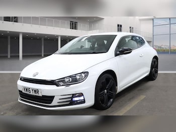 Used Volkswagen Scirocco 2016 for sale - 77853002: Photo
