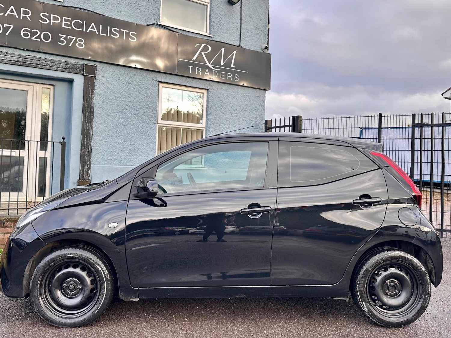 Used Toyota AYGO 2019 for sale - 77238134: Photo 8