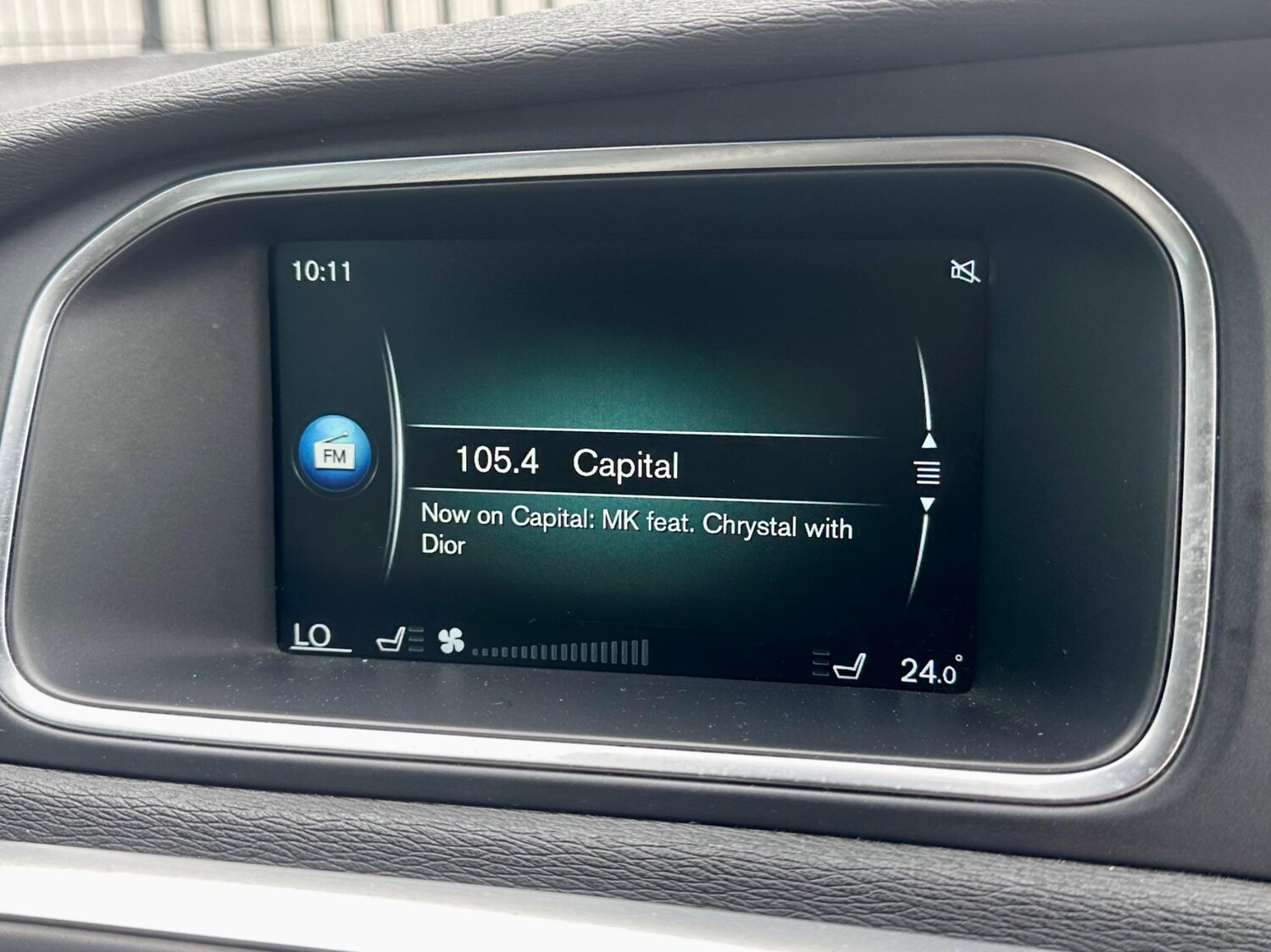 Used Volvo V40 2014 for sale - 77460520: Photo 31