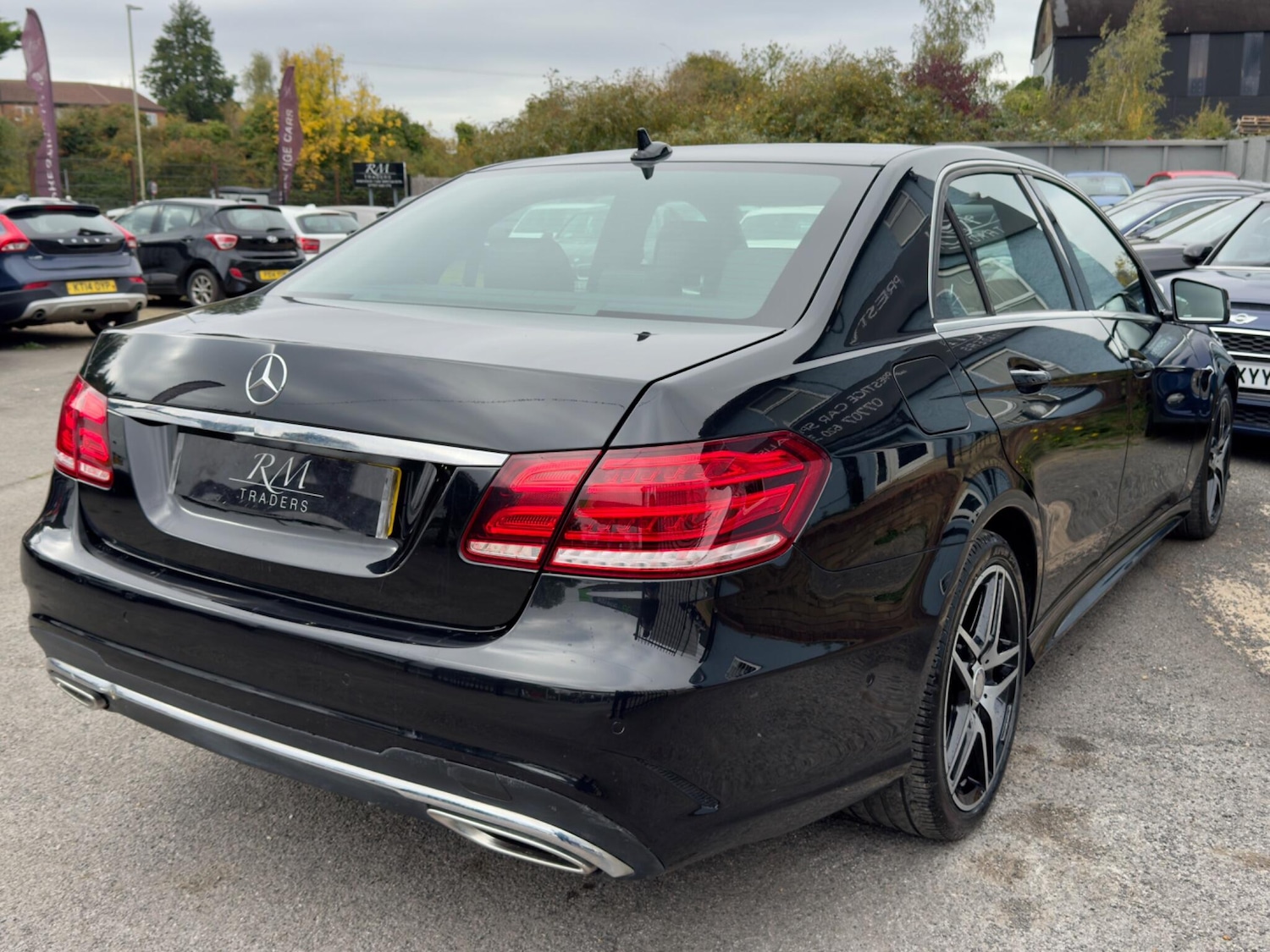 Used Mercedes-Benz E Class 2013 for sale - 76136092: Photo 13