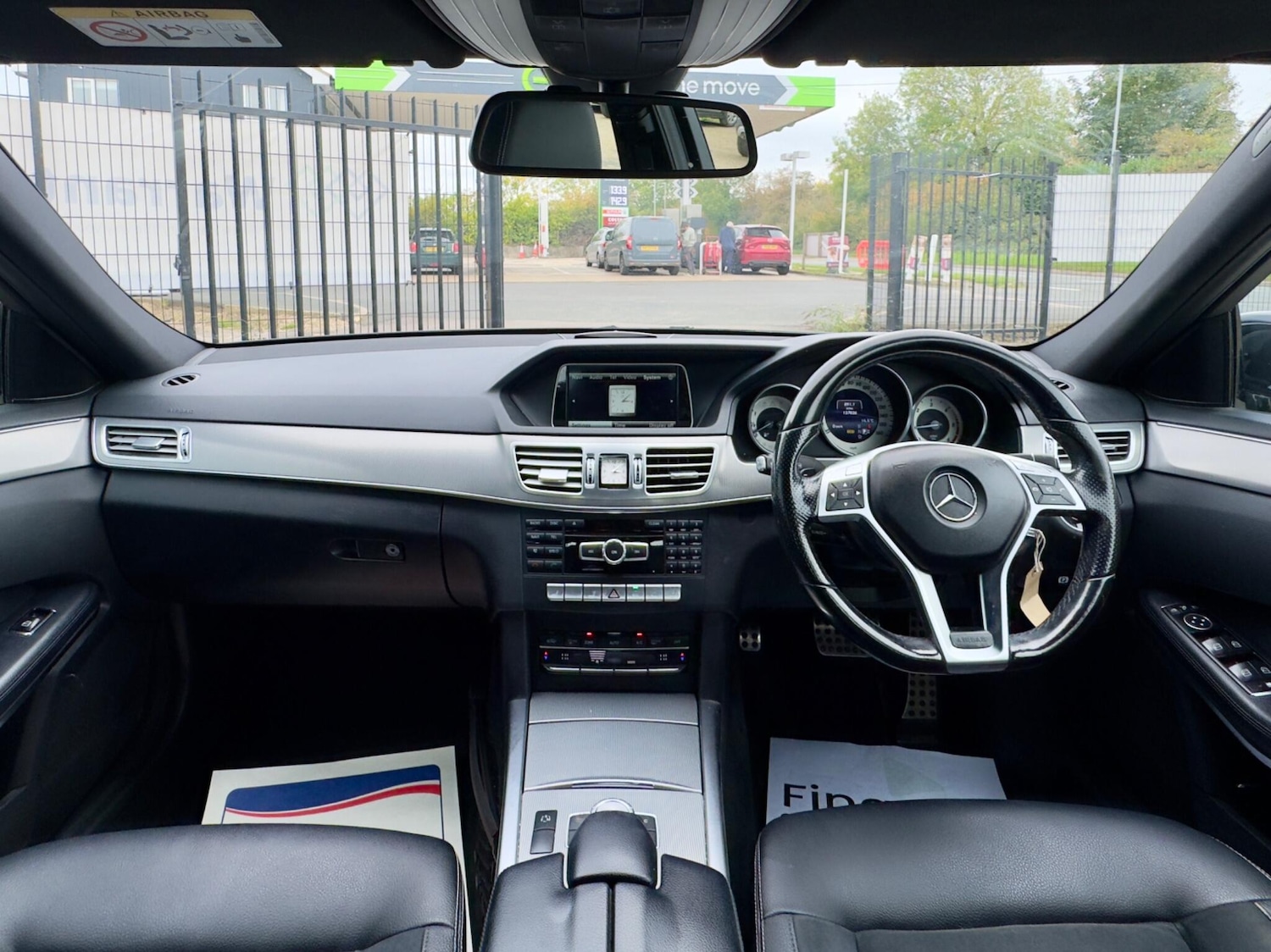 Used Mercedes-Benz E Class 2013 for sale - 76136092: Photo 18