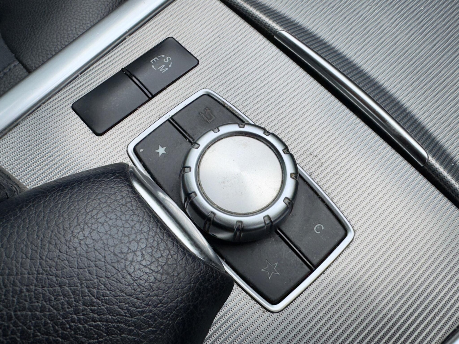 Used Mercedes-Benz E Class 2013 for sale - 76136092: Photo 38