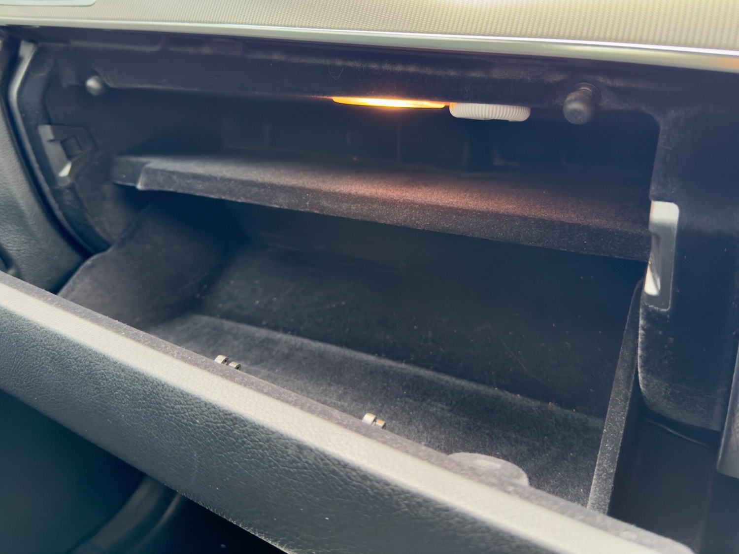 Used Mercedes-Benz E Class 2013 for sale - 76136092: Photo 41