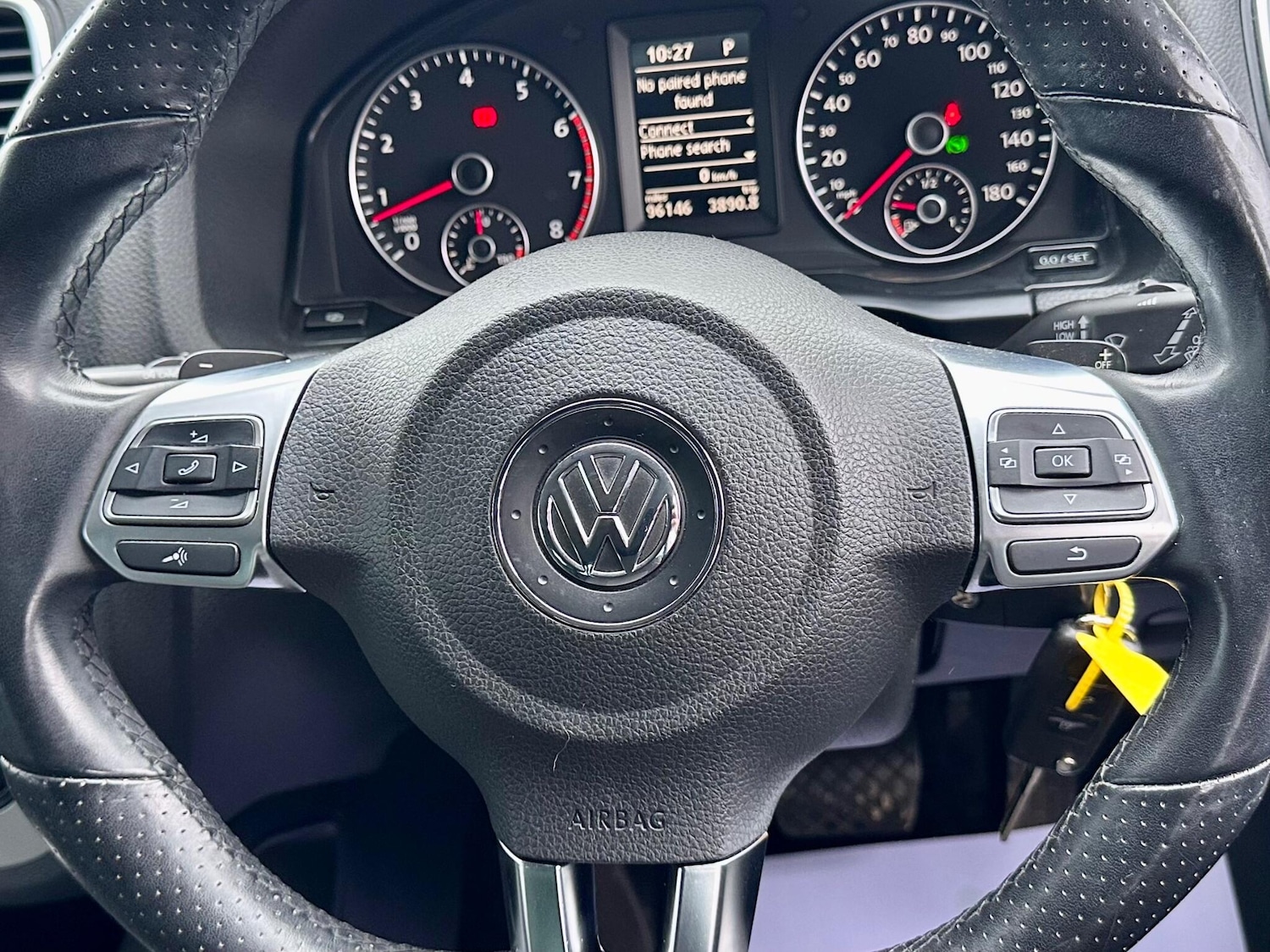 Used Volkswagen Scirocco 2011 for sale - 77460530: Photo 25