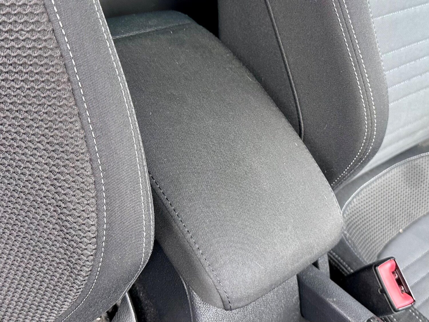 Used Volkswagen Scirocco 2011 for sale - 77460530: Photo 39