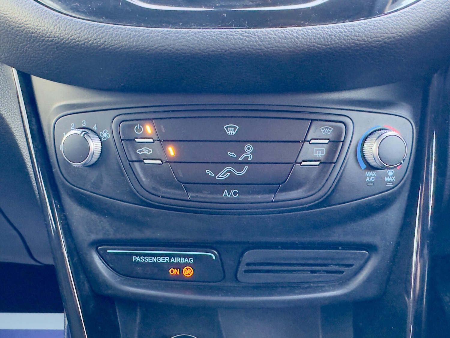 Used Ford B-MAX 2013 for sale - 76994097: Photo 33