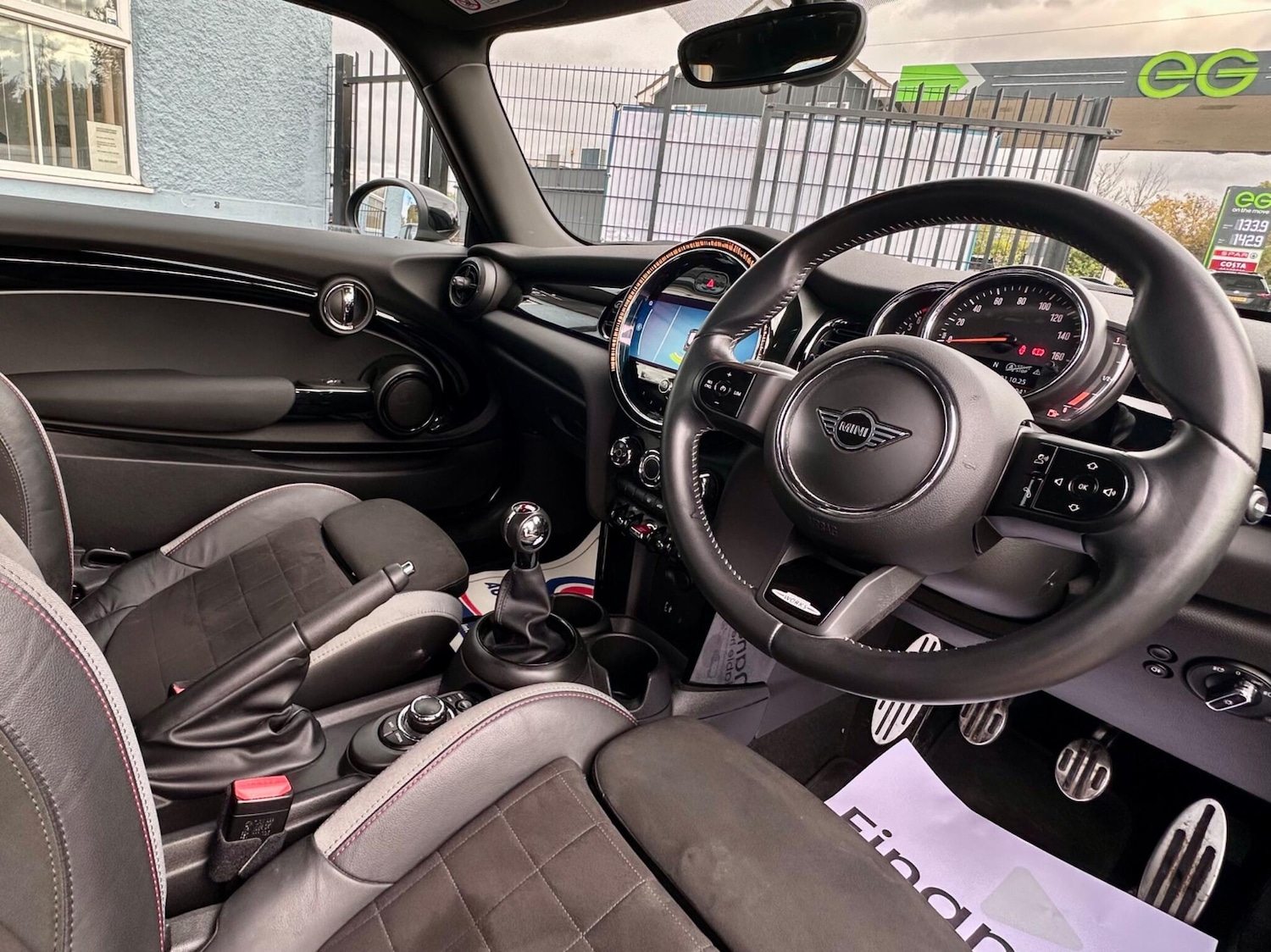 Used MINI Hatch 2021 for sale - 76326792: Photo 24