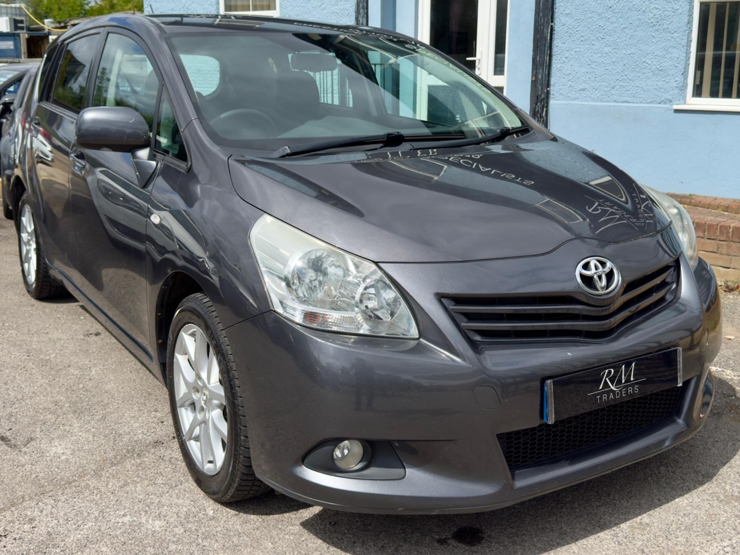 Used Toyota Verso 2010 for sale - 77460528: Photo 3