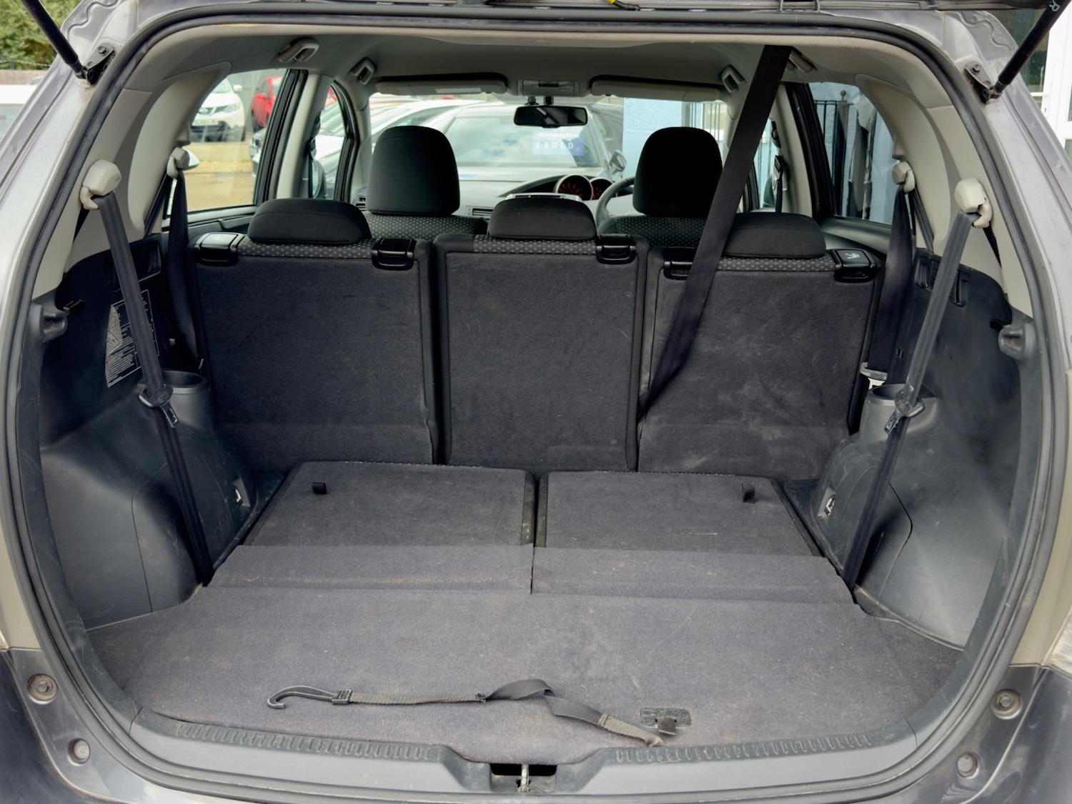 Used Toyota Verso 2010 for sale - 77460528: Photo 39