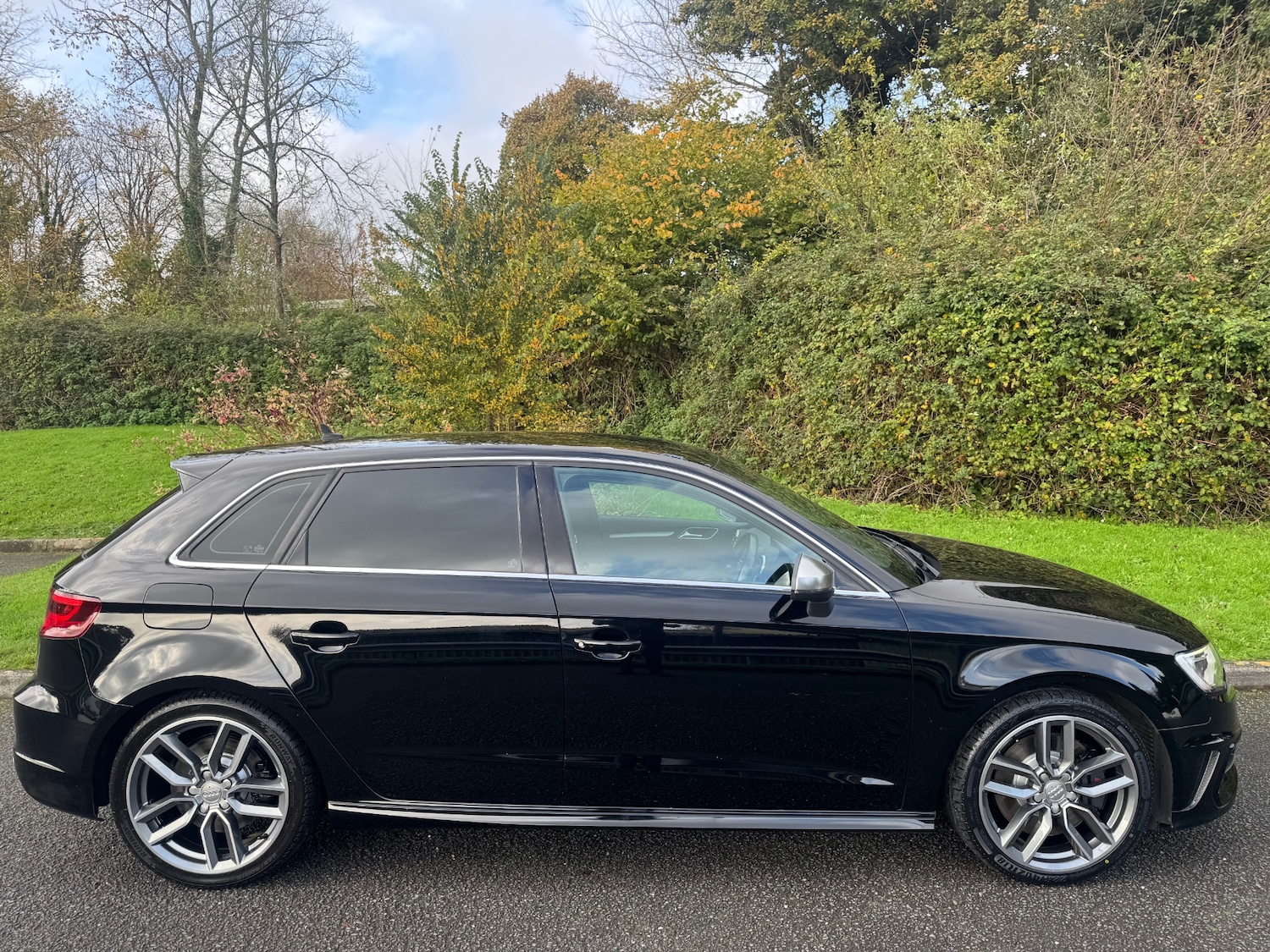 Used Audi A3 2014 for sale - 76490852: Photo 2