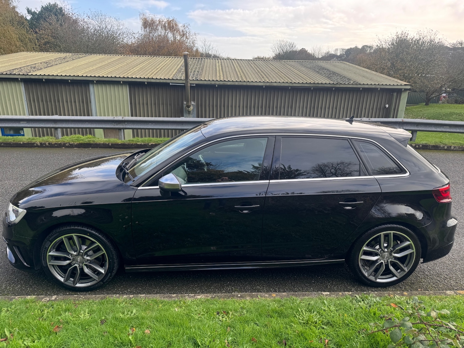 Used Audi A3 2014 for sale - 76490852: Photo 6