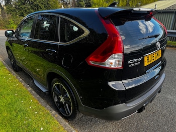 Used Honda CR-V 2015 for sale - 78107027: Photo