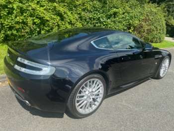 Used Aston Martin Vantage 2010 for sale - 71768650: Photo