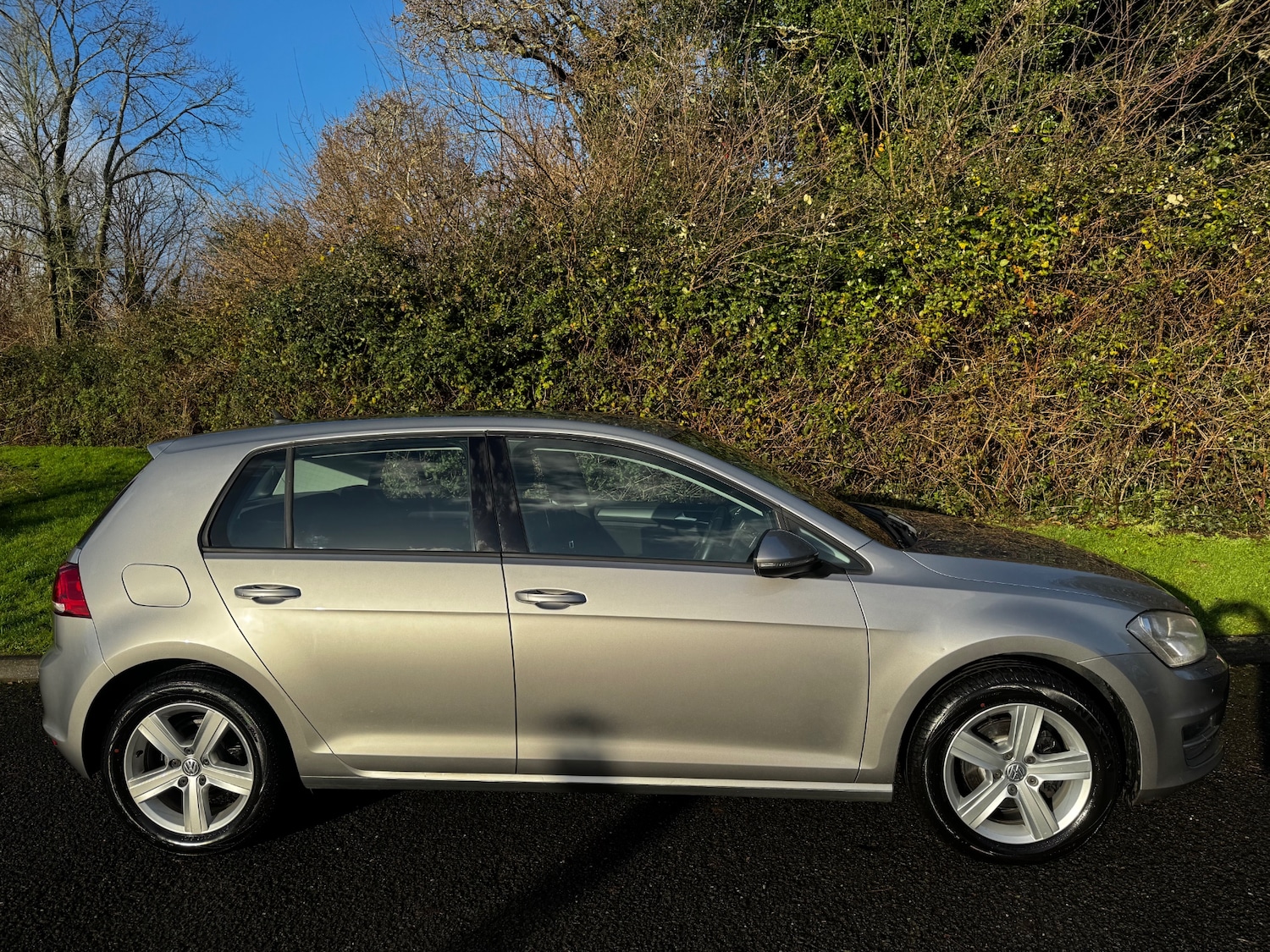 Used Volkswagen Golf 2016 for sale - 76984684: Photo 2