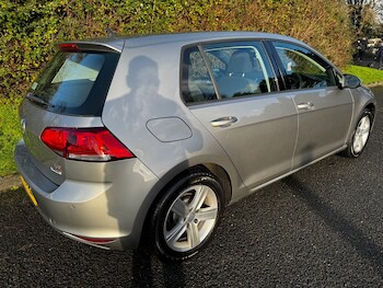 Used Volkswagen Golf 2016 for sale - 76984684: Photo