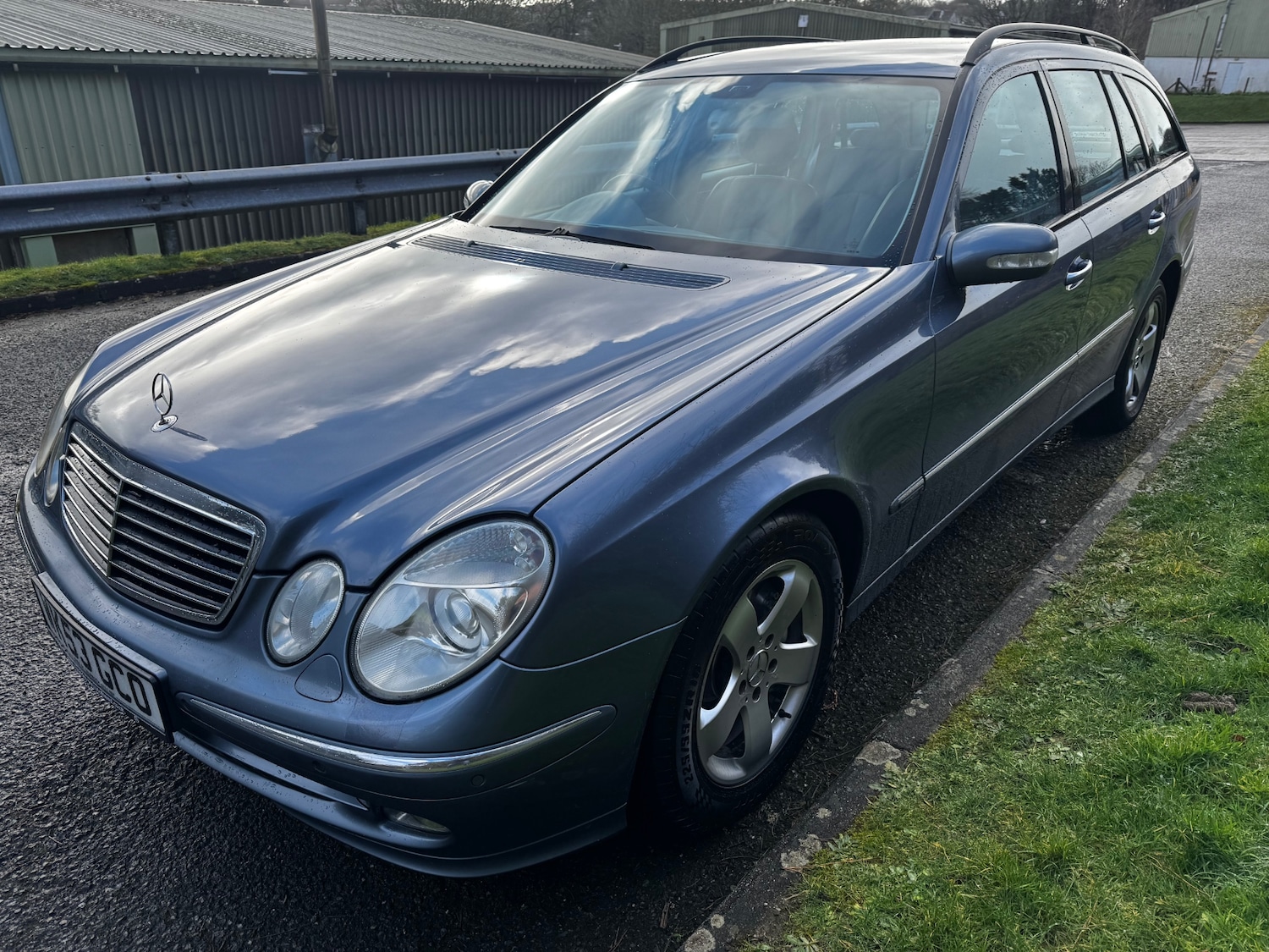 Used Mercedes-Benz E Class 2003 for sale - 77475048: Photo 6