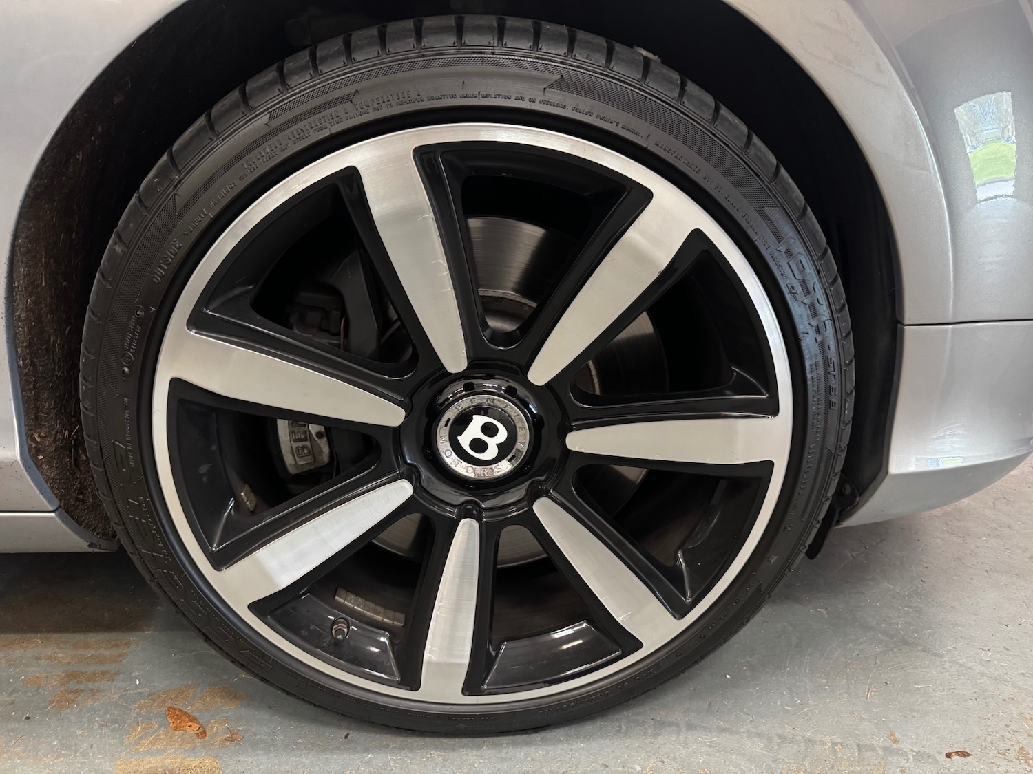 Used Bentley Continental 2011 for sale - 78154728: Photo 10