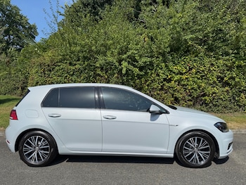 Used Volkswagen Golf 2019 for sale - 75556203: Photo
