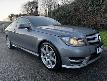 Used Mercedes-Benz C Class 2014 for sale - 76960310: Photo