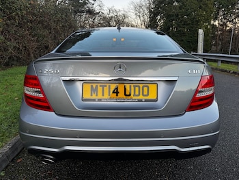 Used Mercedes-Benz C Class 2014 for sale - 76960310: Photo