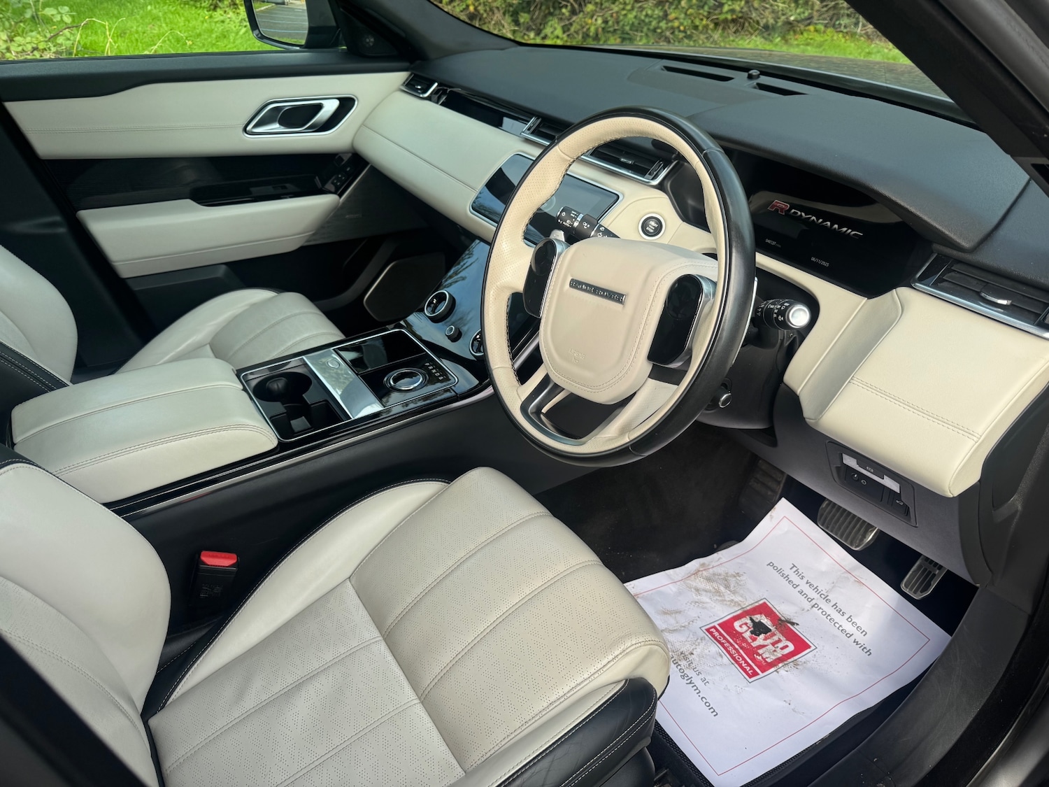 Used Land Rover Range Rover Velar 2019 for sale - 77901776: Photo 12