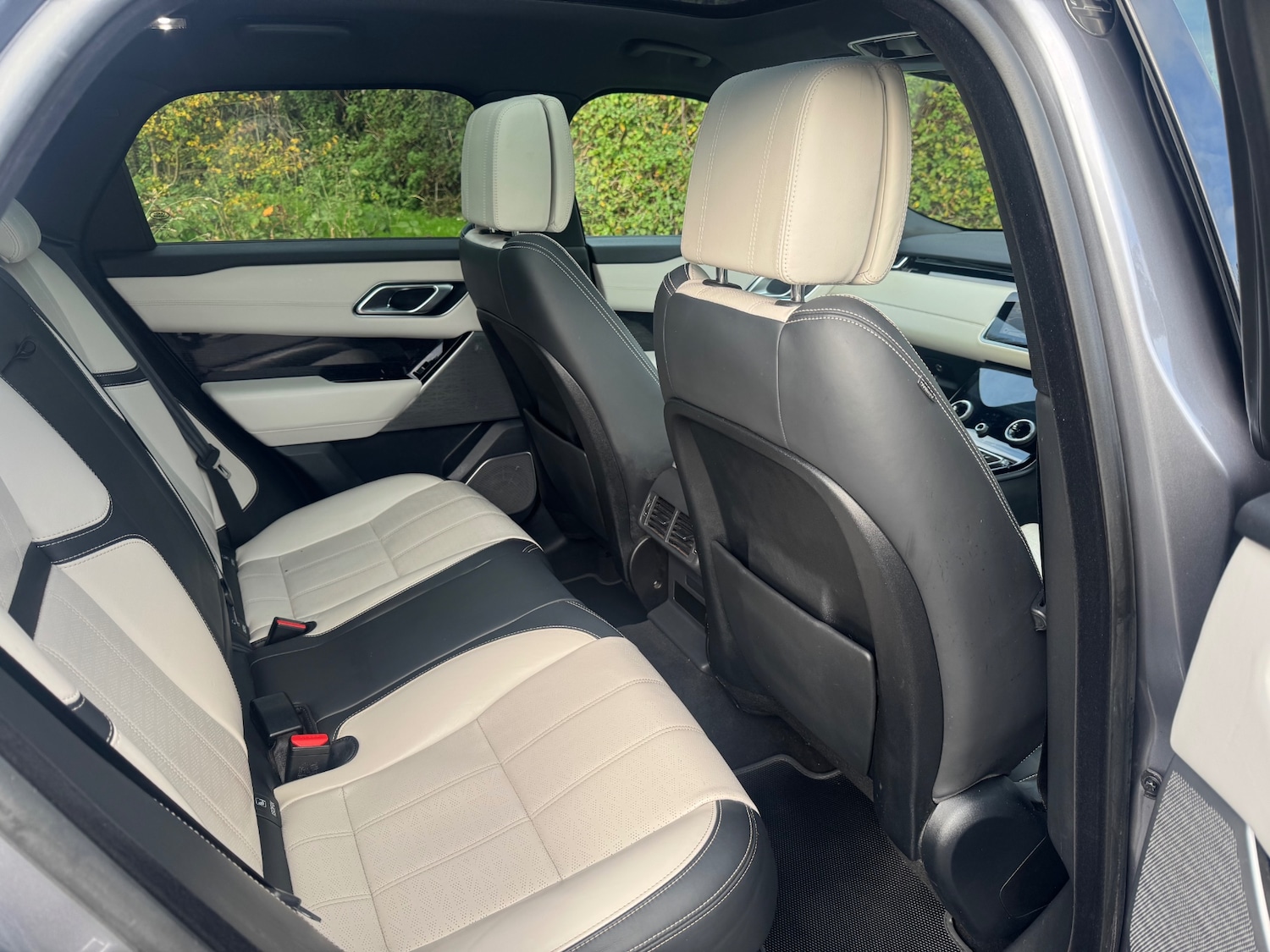 Used Land Rover Range Rover Velar 2019 for sale - 77901776: Photo 15