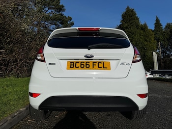 Used Ford Fiesta 2016 for sale - 77352217: Photo