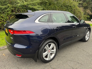 Used Jaguar F-Pace 2016 for sale - 76004657: Photo