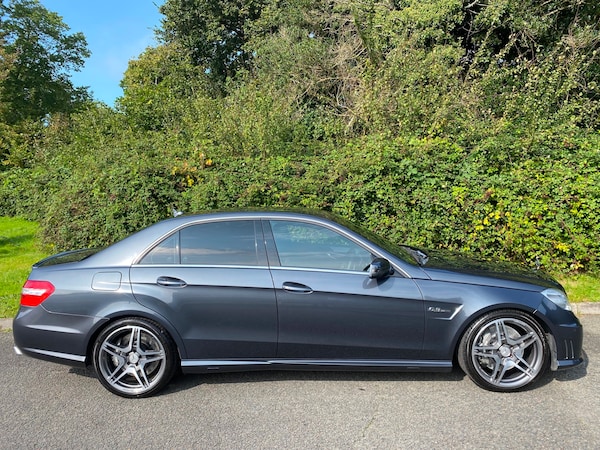 Used Mercedes-Benz E-Class 2009 for sale - 68685125: Photo 2