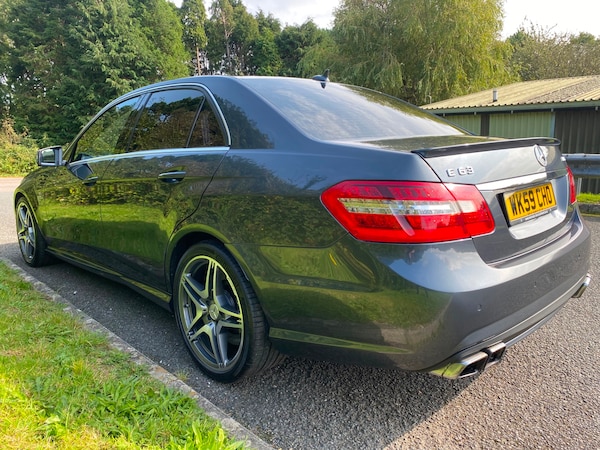 Used Mercedes-Benz E-Class 2009 for sale - 68685125: Photo 5