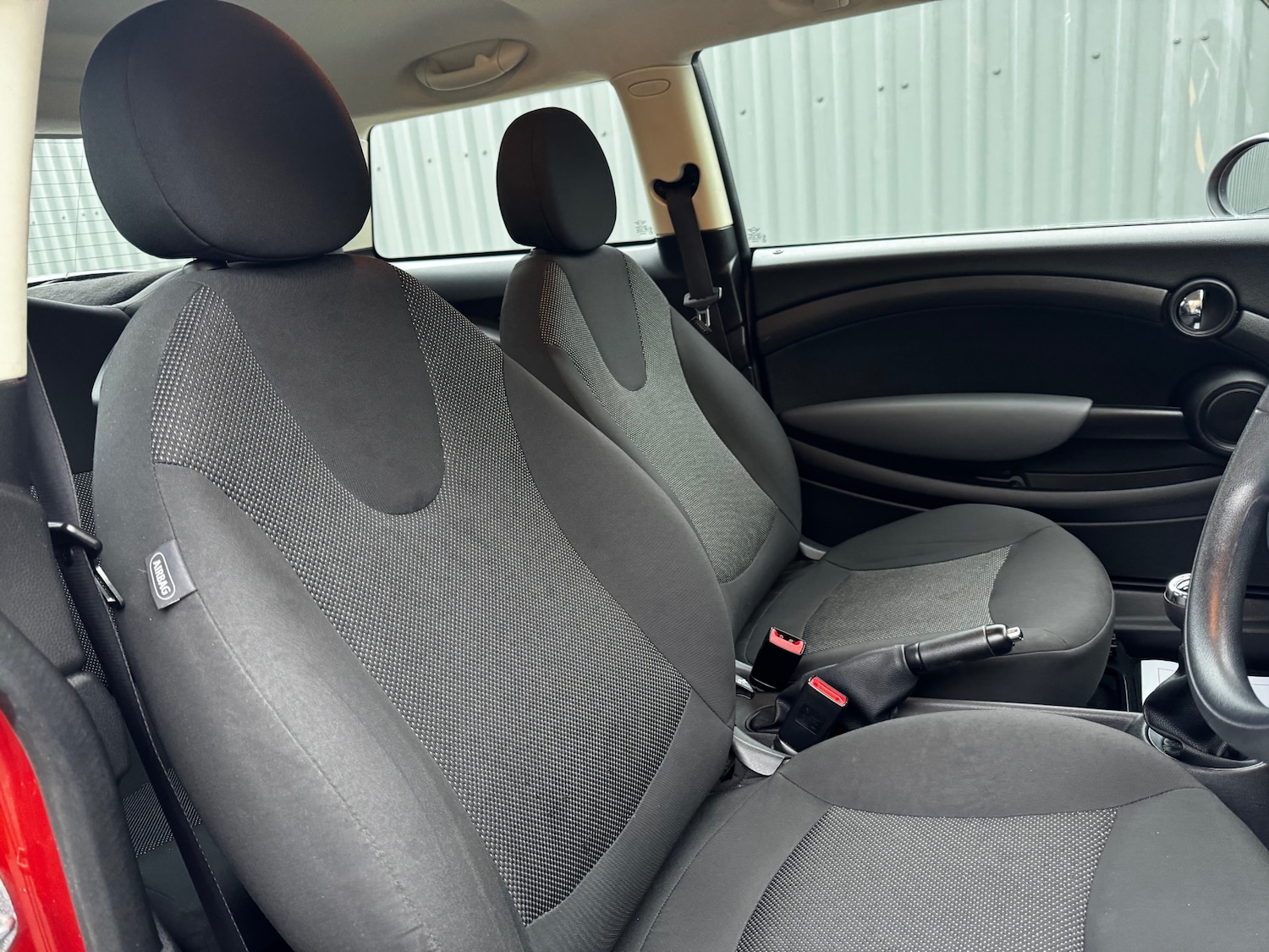 Used MINI Hatch 2011 for sale - 77324755: Photo 5