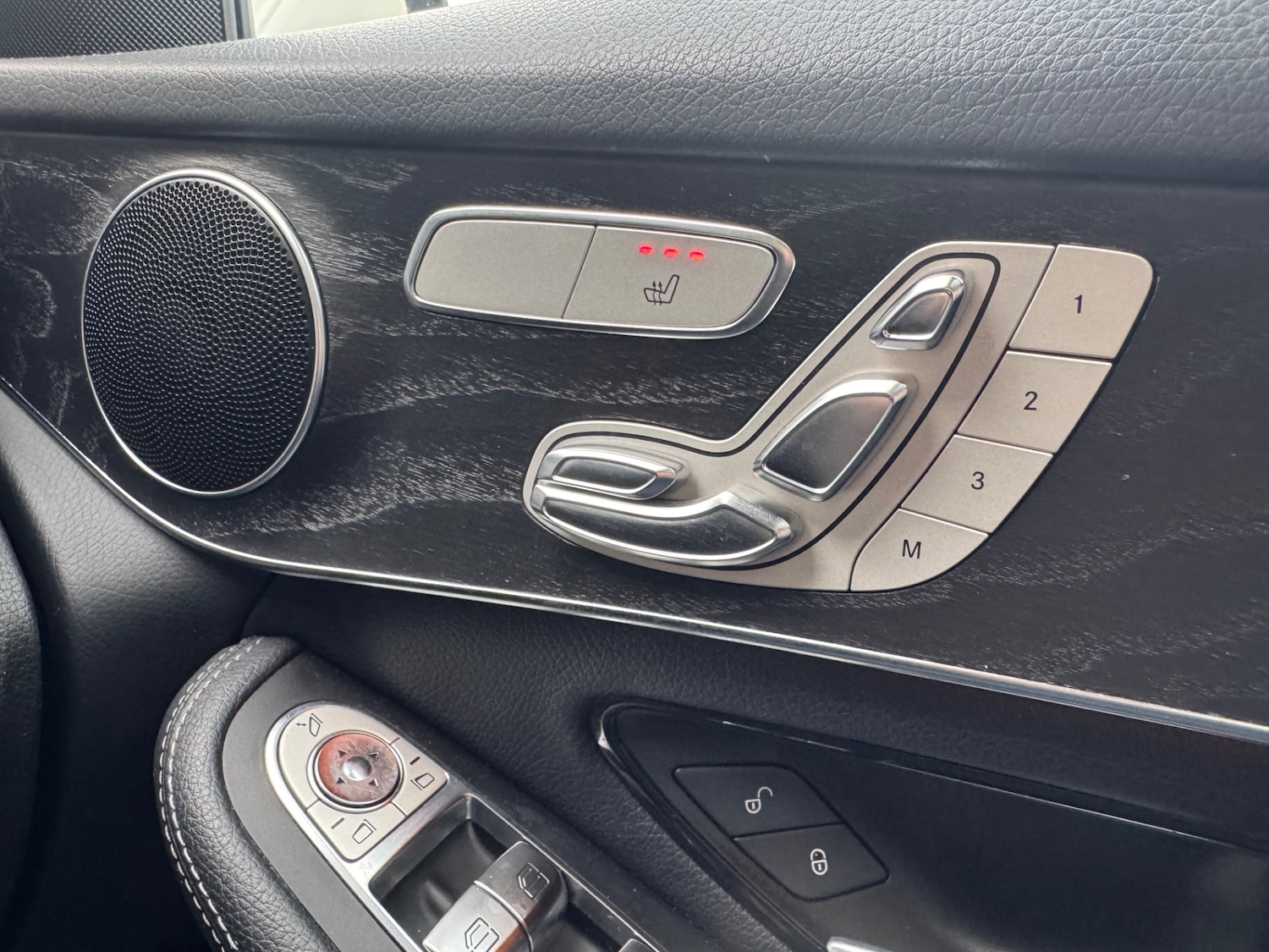 Used Mercedes-Benz GLC 2018 for sale - 76263668: Photo 20